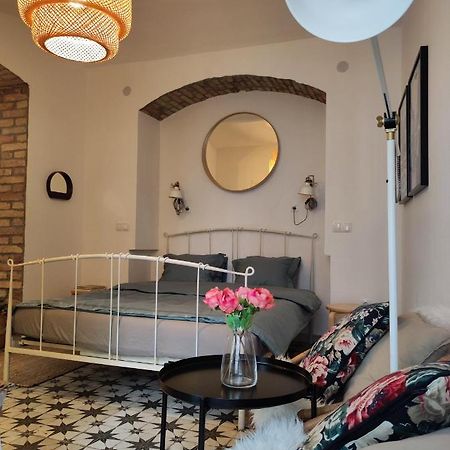 Studio Apartment Frano Zagreb Bagian luar foto