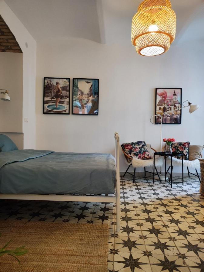 Studio Apartment Frano Zagreb Bagian luar foto