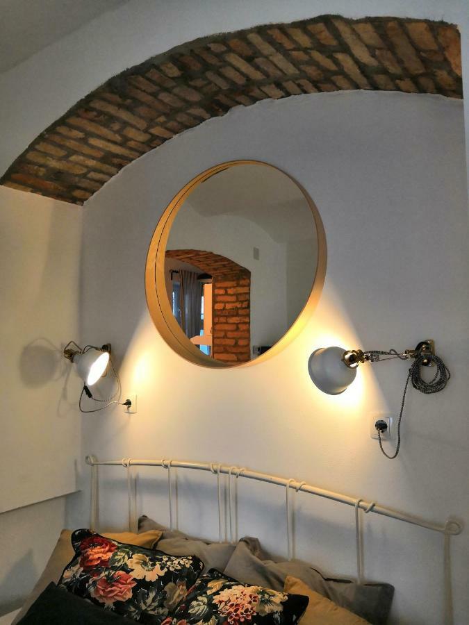 Studio Apartment Frano Zagreb Bagian luar foto